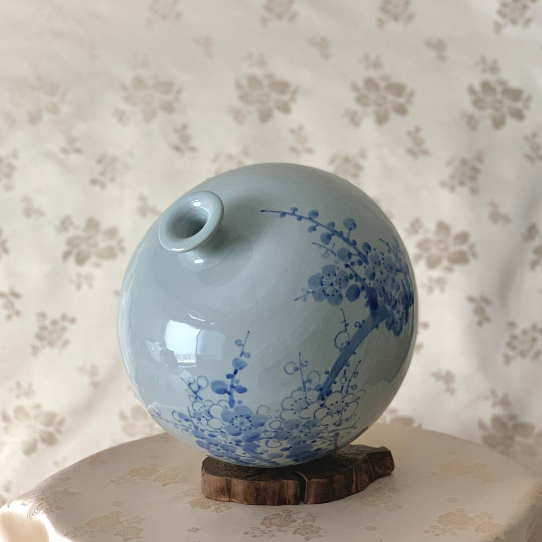 White Porcelain Vase with Plum Blossom Tree Pattern (백자 매화문 호)