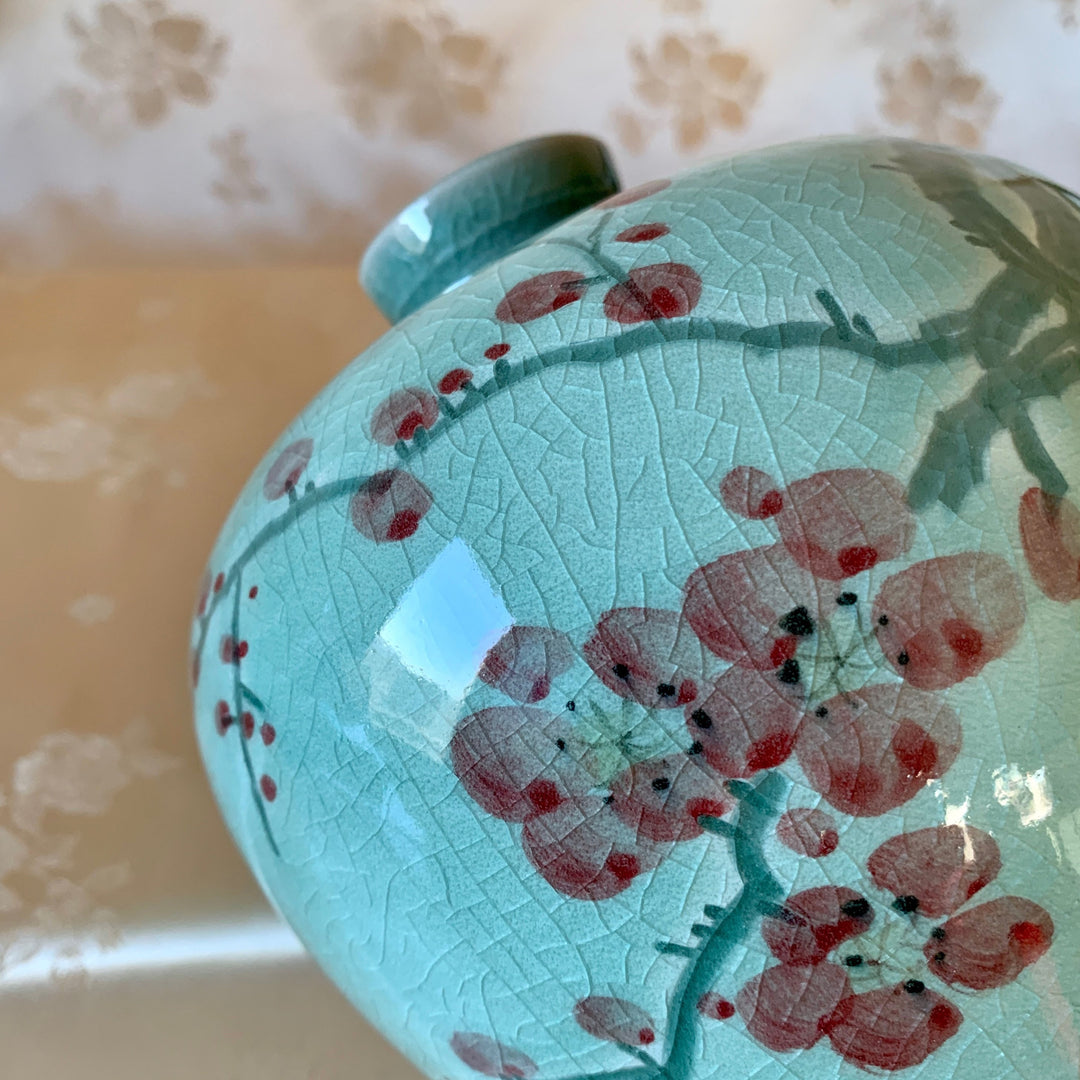 Koreanische traditionelle Celadon-Vase mit Kirschblütenmuster in großer Größe