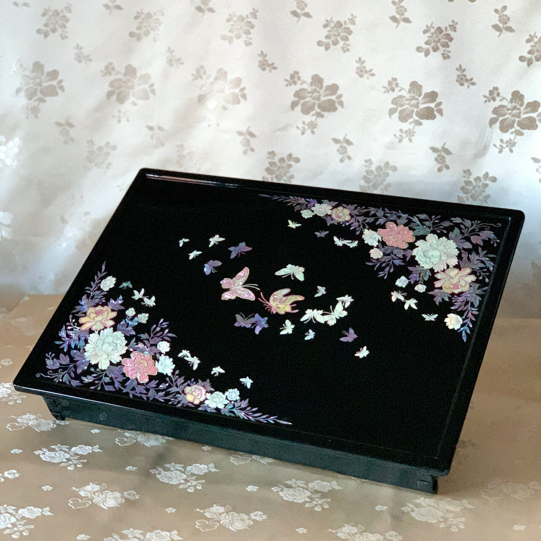 Mother of Pearl Wooden Table with Butterfly and Peony (자개 호접 목단문 상)