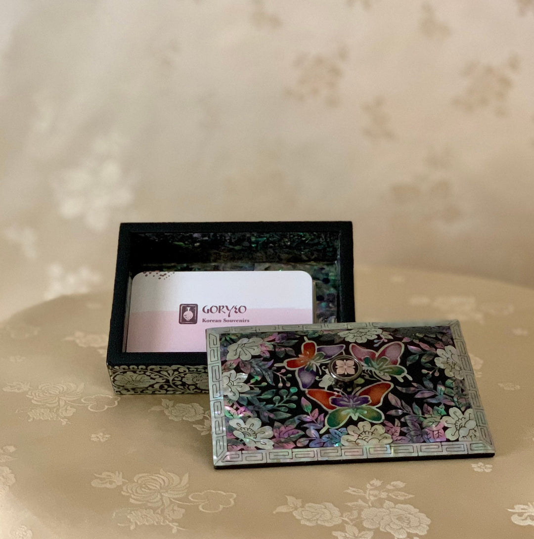Geschenkidee: handgefertigte koreanische traditionelle Perlmutt-Schmuck- oder Visitenkartenbox mit Schmetterlingen