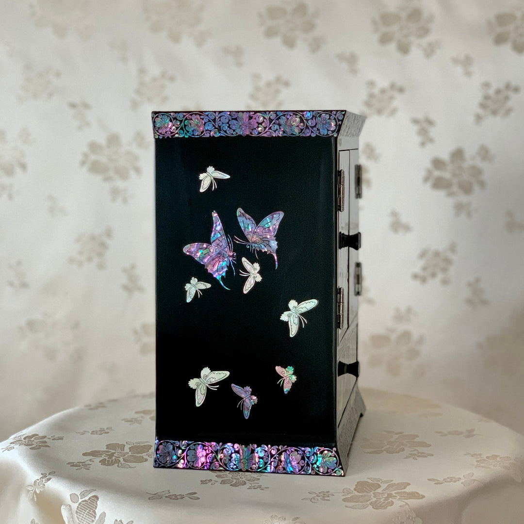 牡丹、蝶、鳥の模様の螺鈿両開き木製宝石箱 (자개 호접 화조문 양문 보석함)